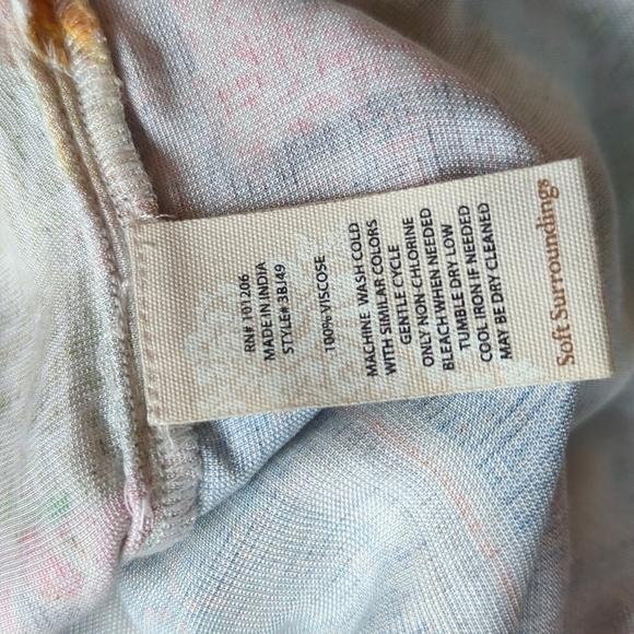 Soft Surroundings Ashbury Floral Velvet Blouse Tunic Top art to wear - Picture 9 of 10